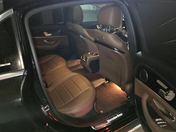 [南昌·赣A] 二手奔驰奔驰E级2018款 改款 E 300 L 运动豪华型