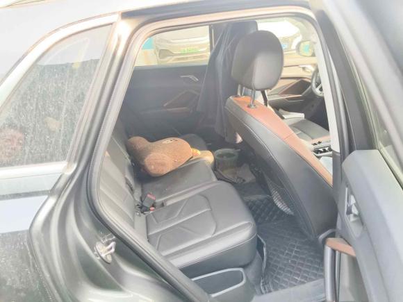 [杭州·浙M] 二手奥迪奥迪Q32021款 35 TFSI 时尚致雅型