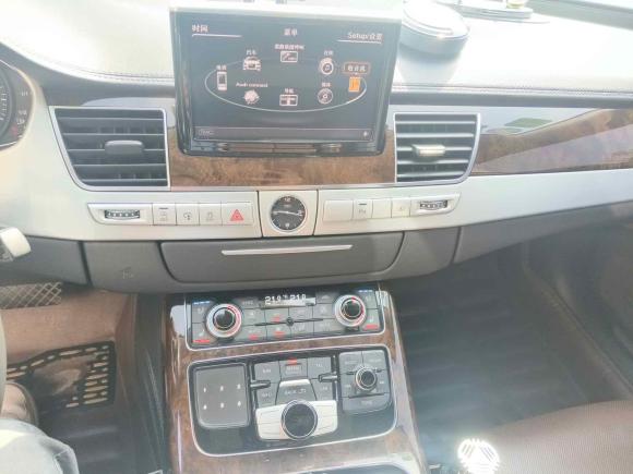 [上海·沪A] 二手奥迪奥迪A82014款 A8L 45 TFSI quattro舒适型