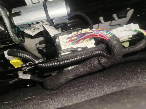 [宁波·浙B] 二手理想汽车理想L82023款 Pro