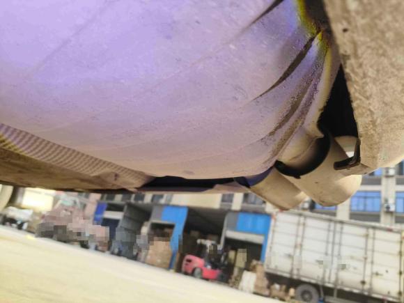 [义乌·浙G] 二手奥迪奥迪A4L2016款 35 TFSI 典藏版 自动标准型