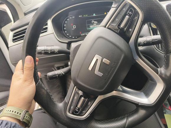 [上海·沪B] 二手飞凡汽车飞凡ER62020款 620km 智行版