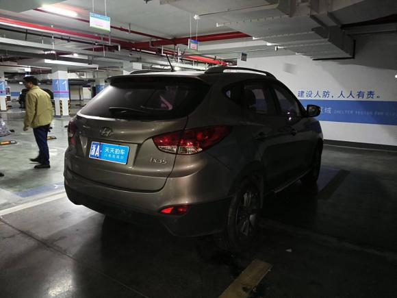 [杭州·浙A] 二手现代北京现代ix352015款 2.0L 自动两驱舒适型 国V