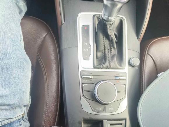 [苏州·苏E] 二手奥迪奥迪A32014款 Limousine 35 TFSI 自动舒适型