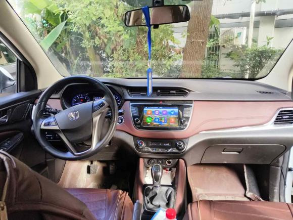 [上海·湘A] 二手长安凌轩2017款 1.6L 手动精英型