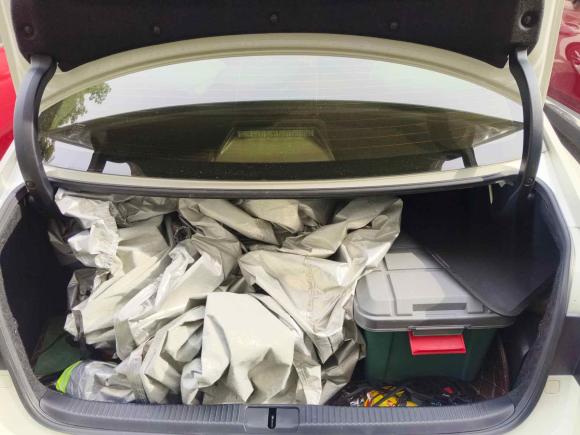 [武汉·鄂A] 二手雷克萨斯雷克萨斯ES2015款 300h 舒适版