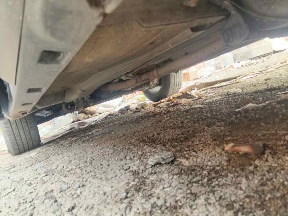 [广州·粤A] 二手路虎神行者22013款 2.2T SD4 SE柴油版