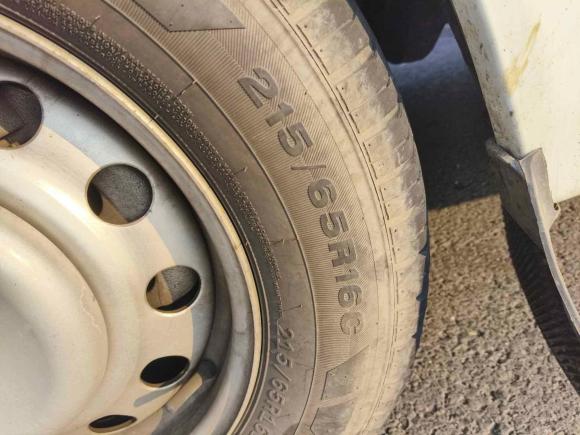 [青岛·鲁U] 二手江铃特顺2021款 2.8T空间王普通款短轴中高顶3座柴油国VI JX493