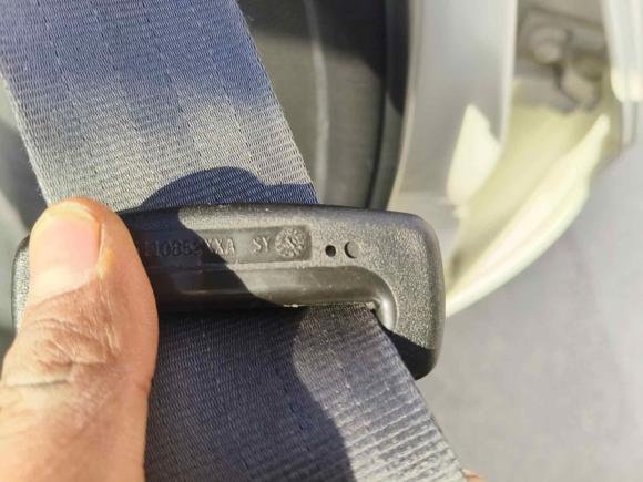 [西安·陕A] 二手一汽骏派D602015款 1.8L 自动尊贵型