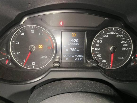 [上海·沪D] 二手奥迪奥迪Q52016款 40 TFSI 进取型