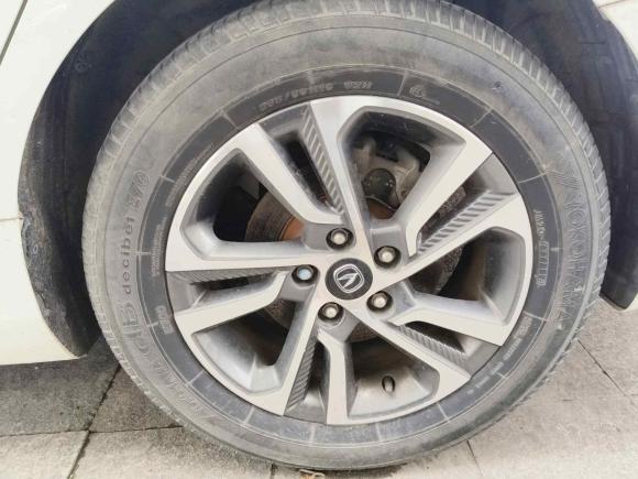 [广州·赣C] 二手长安逸动2018款 1.6L GDI 自动时尚型