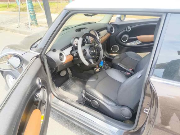 [上海·沪C] 二手MINIMINI2011款 1.6L COOPER Fun