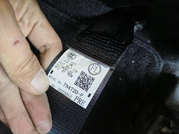 [成都·川A] 二手丰田卡罗拉2016款 双擎 1.8L E-CVT豪华版