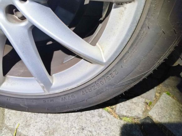 [苏州·苏U] 二手宝马宝马X12018款 sDrive18Li 时尚型