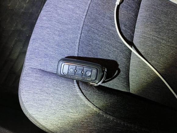 [上海·沪D] 二手观致观致32017款 GT 1.6T 自动致悦型