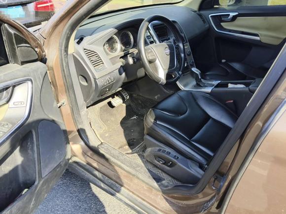 [上海·豫S] 二手沃尔沃沃尔沃XC602013款 T5 智雅版