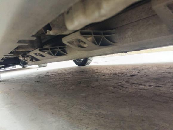 [义乌·浙G] 二手零跑汽车零跑T032021款 400轻享版 三元锂