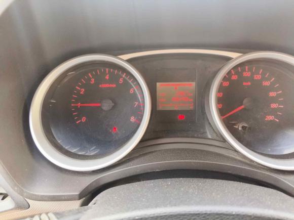 [青岛·鲁B] 二手五菱汽车五菱宏光2018款 1.5L S标准型L2B