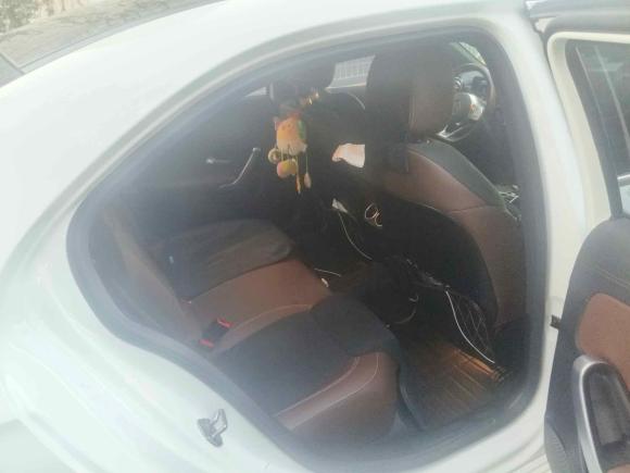 [深圳·粤B] 二手奔驰奔驰A级2020款 改款 A 200 L 运动轿车动感型