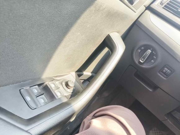 [上海·陕C] 二手斯柯达速派2018款 TSI330 DSG舒适版 国VI