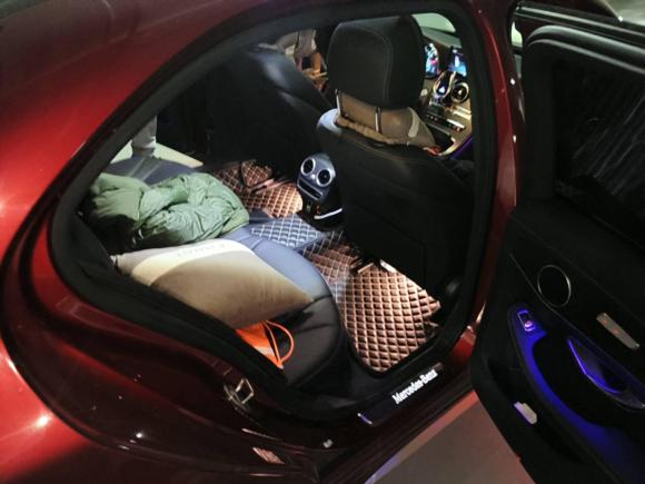 [深圳·粤B] 二手奔驰奔驰C级2021款 C 200 L 时尚型运动版