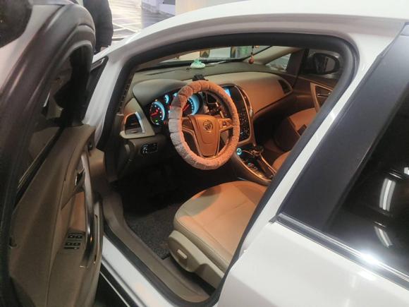 [宁波·浙B] 二手别克英朗2013款 GT 1.6L 自动时尚版