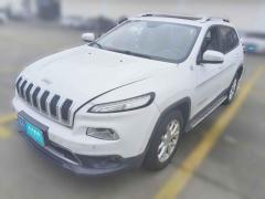 [南通·苏F]Jeep&nbsp;&nbsp;自由光&nbsp;&nbsp;2016款 2.4L 领先版