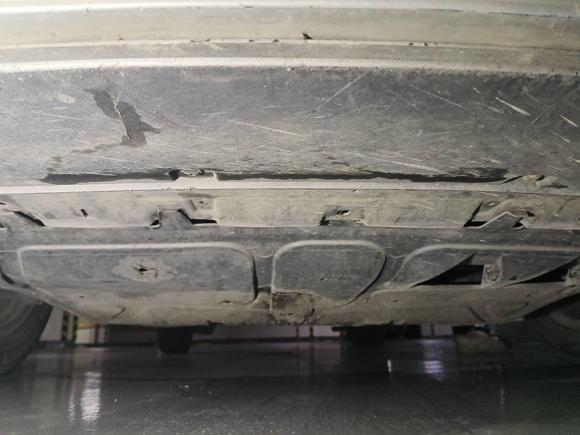 [成都·川A] 二手大众朗逸2011款 1.6L 自动品悠版