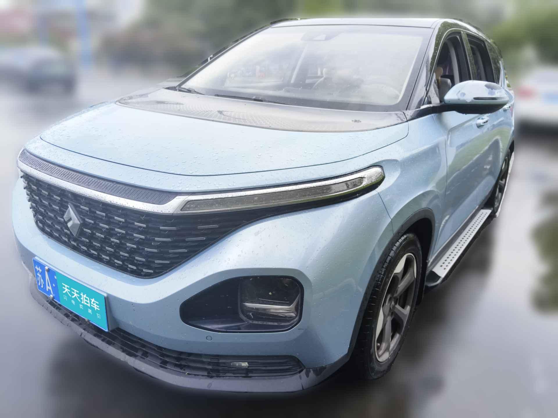 [南京·苏A] 宝骏宝骏RM-52019款 1.5T CVT 24小时在线尊贵型 7座