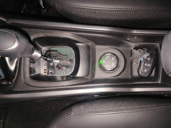 [杭州·浙A] 二手标致标致20082018款 230THP 自动豪华版