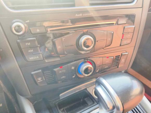 [无锡·沪C] 二手奥迪奥迪Q52017款 40 TFSI 进取型