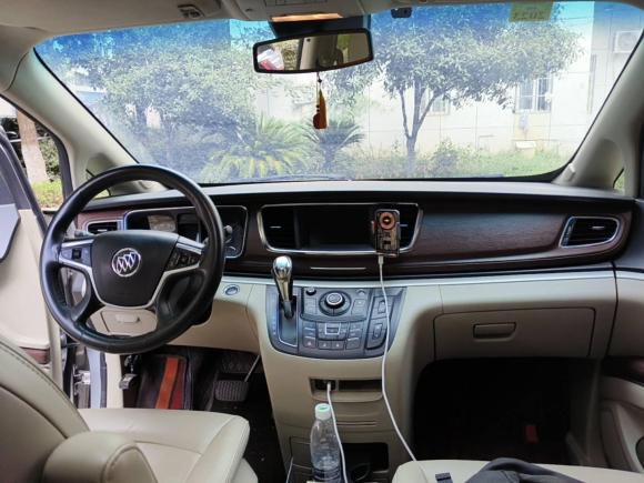 [武汉·鄂A] 二手别克别克GL82017款 25S 豪华型 国V