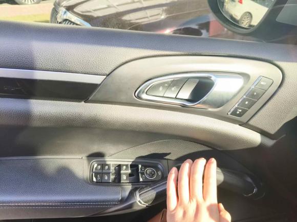 [上海·沪A] 二手保时捷Cayenne2011款 Cayenne 3.0T