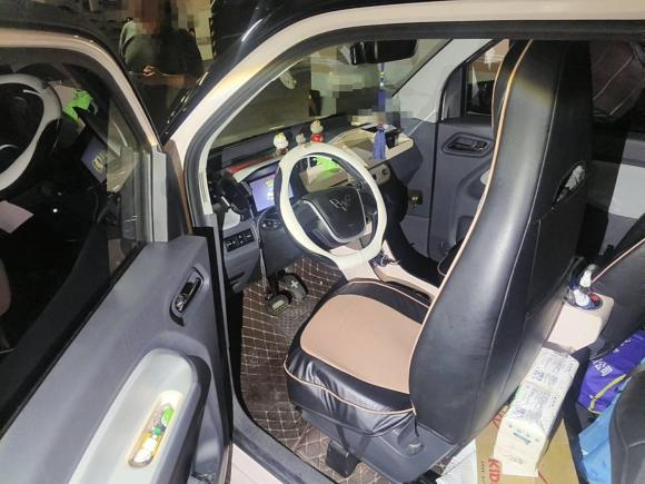 [合肥·皖A] 二手五菱汽车宏光MINIEV2022款 马卡龙时尚款 磷酸铁锂