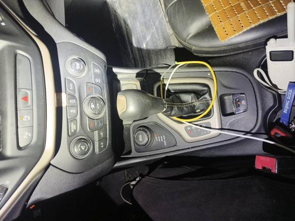 [武汉·鄂A] 二手Jeep自由光2016款 2.4L 优越版