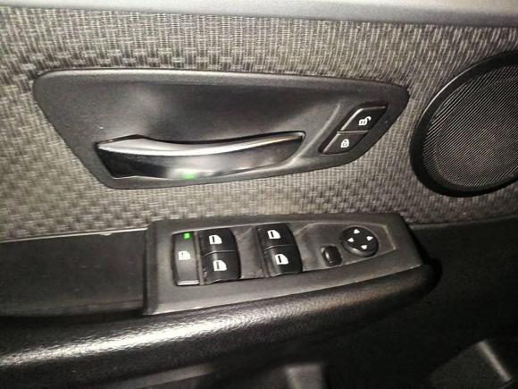 [成都·川S] 二手宝马宝马2系旅行车2016款 218i 时尚型