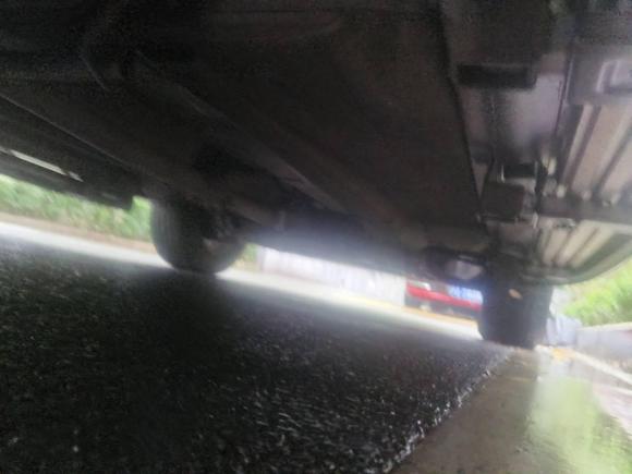 [上海·沪G] 二手路虎神行者22014款 2.2T SD4 SE柴油版