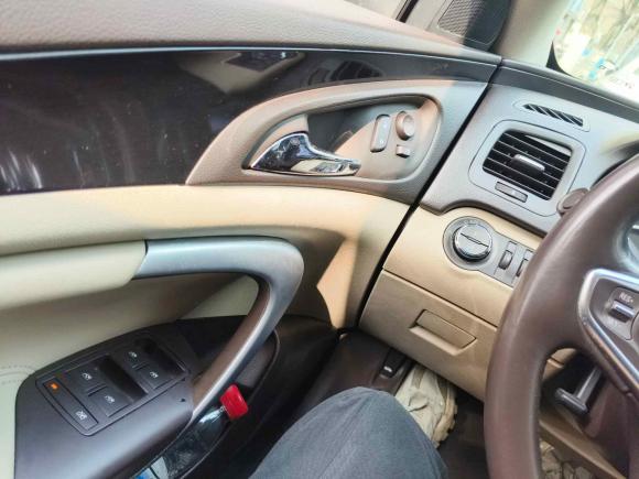 [杭州·浙A] 二手别克君威2014款 2.0L 精英时尚型