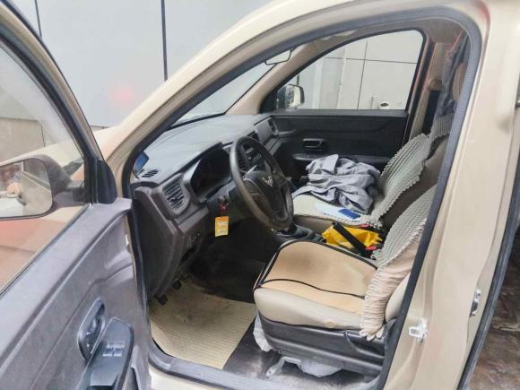 [杭州·浙A] 二手五菱汽车五菱宏光V2019款 1.5L劲取版国VI LAR