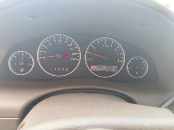 [上海·沪L] 二手别克别克GL82012款 2.4L BASE舒适版