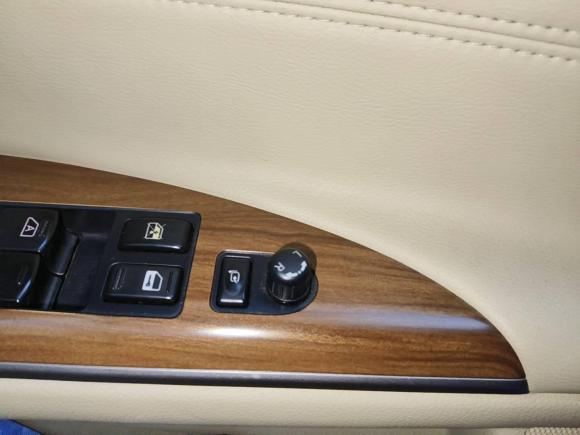 [武汉·鄂A] 二手日产天籁2011款 2.0L XL荣耀版