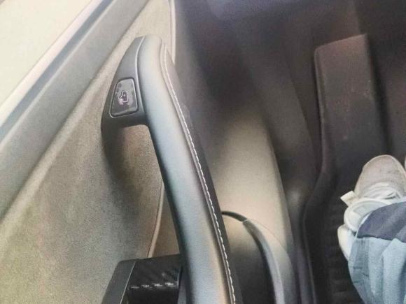 [广州·粤A] 二手特斯拉Model Y2023款 后轮驱动版