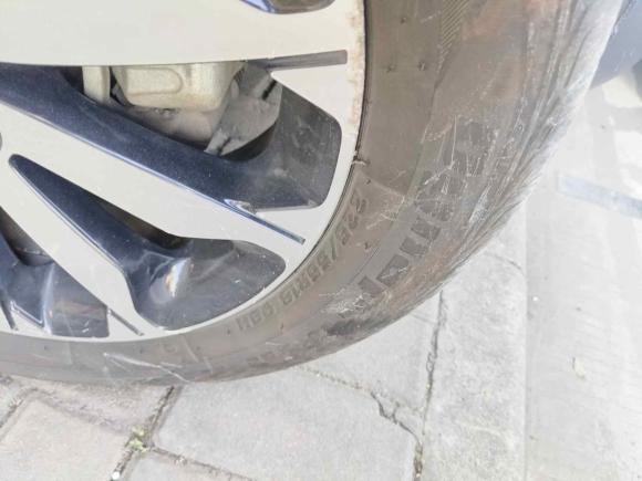 [广州·湘B] 二手起亚起亚KX52017款 1.6T 自动两驱15周年特别版DLX