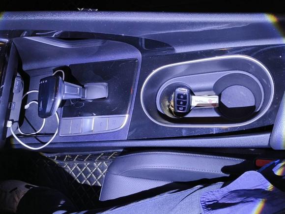 [无锡·苏B] 二手现代伊兰特2022款 1.5L CVT GLX精英版