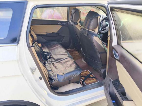 [无锡·鲁R] 二手宝骏宝骏310W2017款 1.5L 手动时尚型 国VI