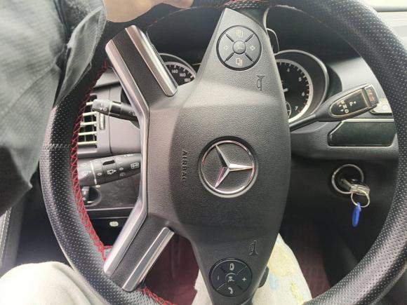 [金华·浙G] 二手奔驰奔驰R级2017款 R 320 4MATIC 商务型臻藏版