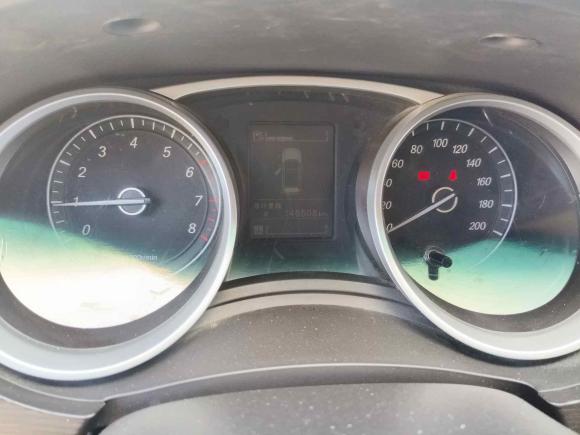 [南昌·赣A] 二手宝骏宝骏7302016款 1.5L 手动超值型 7座 国V