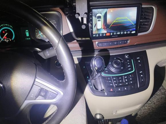 [上海·沪D] 二手别克别克GL82014款 3.0L XT豪华商务旗舰版