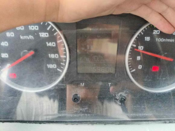 [青岛·鲁B] 二手依维柯都灵2009款 2.8T-V39基本型高顶