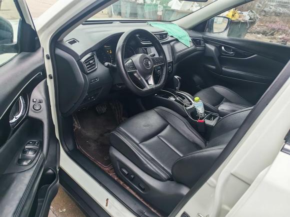 [济南·鲁A] 二手日产奇骏2022款 2.0L 两驱智联臻享版